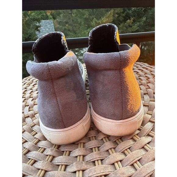 Coconuts by Matisse Gray Snake Print Chelsea Boot 5.5 Shoe Low top - Picture 13 of 15